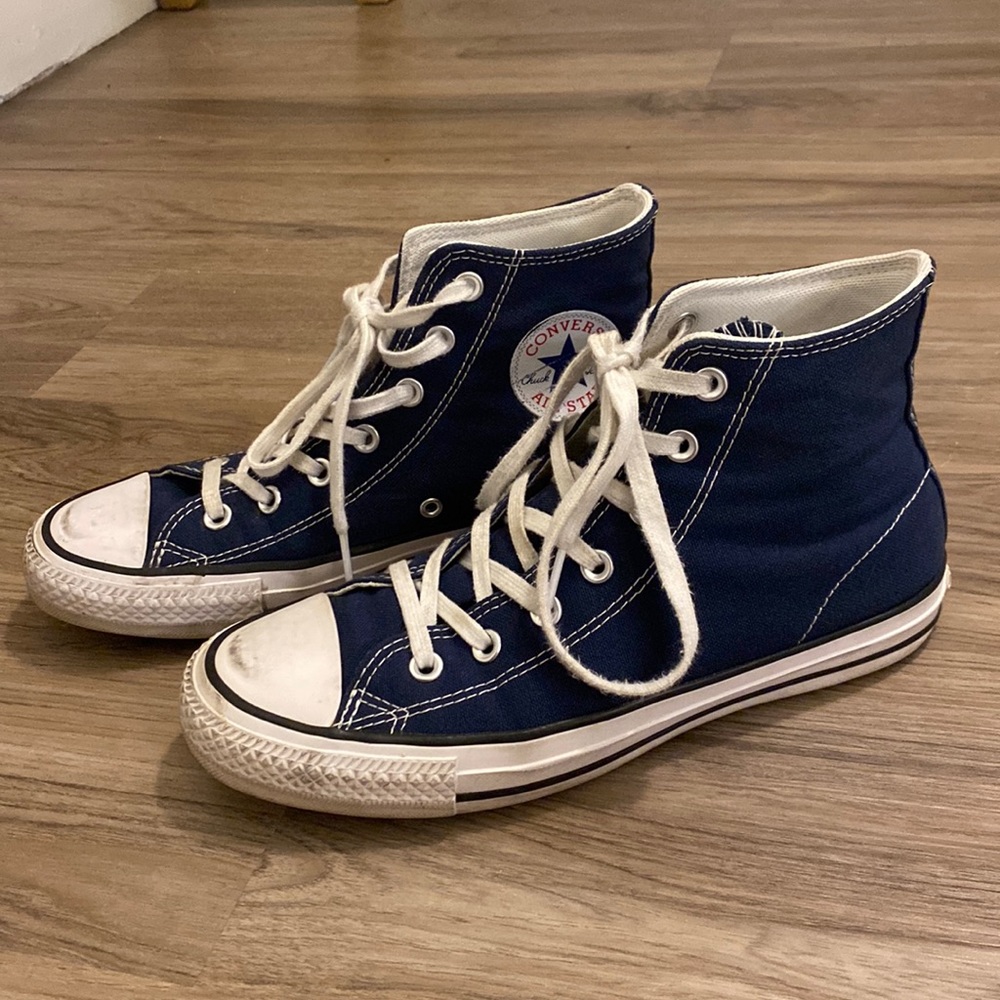 Navy Blue Converse All Star